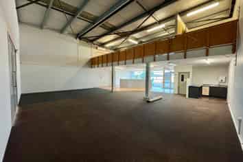 457sqm Trade Showroom & Workshop For Lease