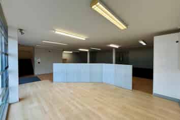 457sqm Trade Showroom & Workshop For Lease