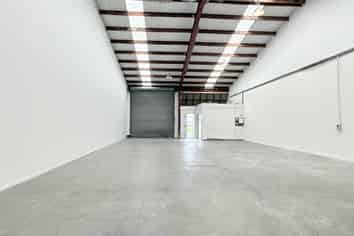 Practical East Tamaki Unit | 176 m2