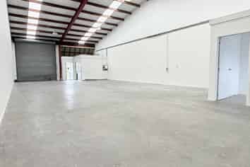 Practical East Tamaki Unit | 176 m2