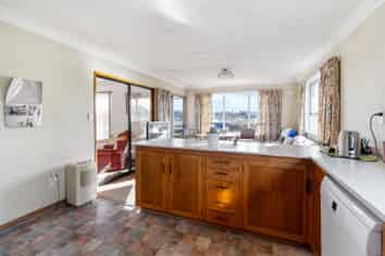 27 Marston Road, Kensington
