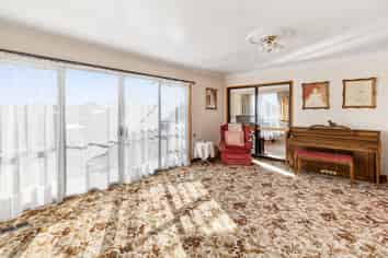 27 Marston Road, Kensington
