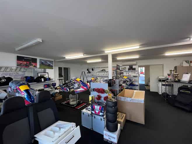 CBRE | High Profile Warehouse Plus Showroom