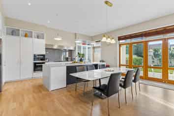8A Orakei Road, Remuera