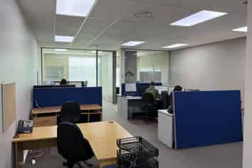 First floor office – Bishopsgate Business Centre