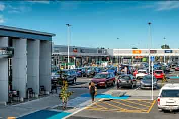 Premium Retail Space in Spitfire Square