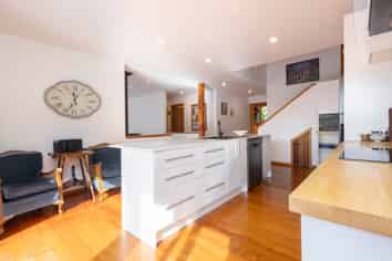 156 Piha Road, Piha