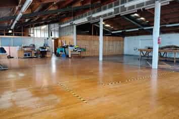 PRIME GLEN EDEN SPACE FOR LEASE
