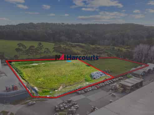 Bargain Industrial Land! *NOW SPLITTABLE*