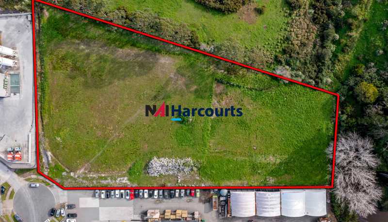 24 Sawmill Road, Riverhead