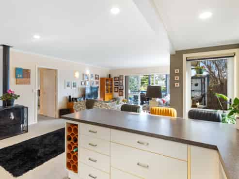 33 Wharemauku Road, Raumati Beach