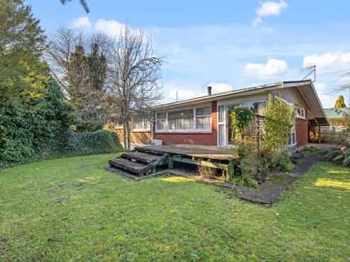 21 Clyde Street, Utuhina