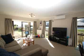66 Whiteley Street, Moturoa