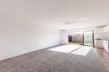 2/10 Mathieson Street, Whanganui