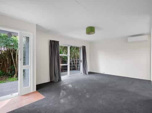 5a Oleander Place, Bell Block