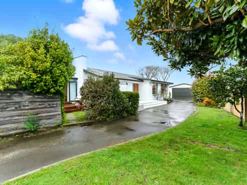 19 Elwyn Place, Avonhead