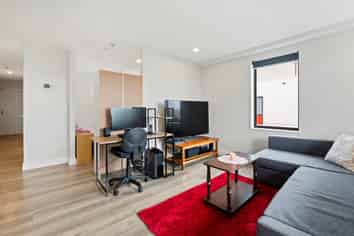 604/22 Library Lane, Albany