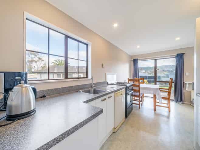 6 Edelweiss Grove, Timberlea