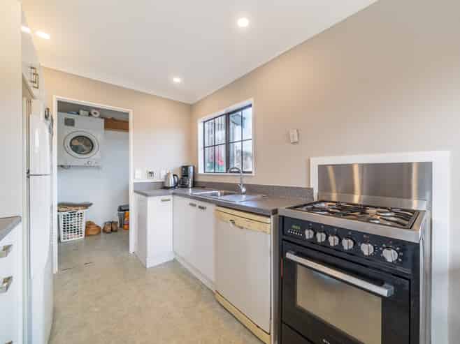 6 Edelweiss Grove, Timberlea