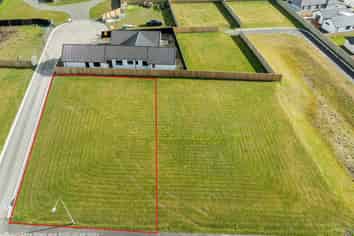 37 Hawkins Road, Marshland