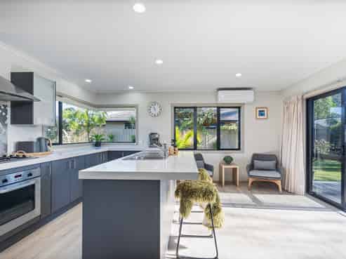 13 Cobham Lane, Whitianga