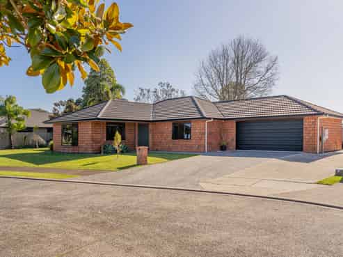 13 Cobham Lane, Whitianga