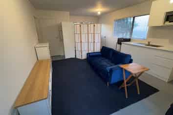 Auckland - Address withheld