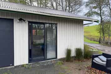 Auckland - Address withheld