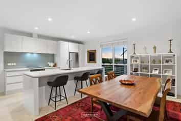 83 Barbarich Drive, Stonefields