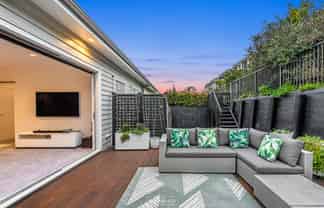 83 Barbarich Drive, Stonefields