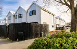 1/32 Cross Street, Phillipstown