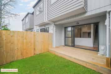 Lot 4/32 Sunlands Drive, Manurewa