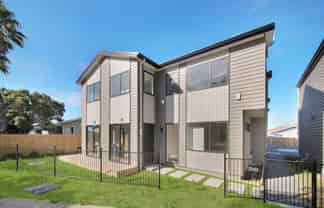 Lot 3/32 Sunlands Drive, Manurewa