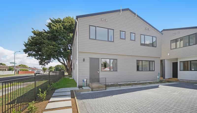 Lot 2/32 Sunlands Drive, Manurewa