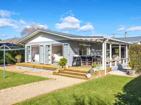18 Rata Street, Oneroa
