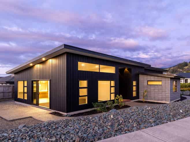 16 Sabine Drive, Richmond