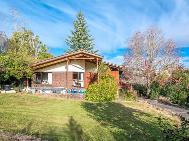 43 and 43A Tarawera Terrace, St Heliers