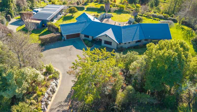 165 Totara View Road, WAKEFIELD
