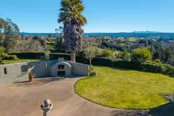 165 Totara View Road, WAKEFIELD