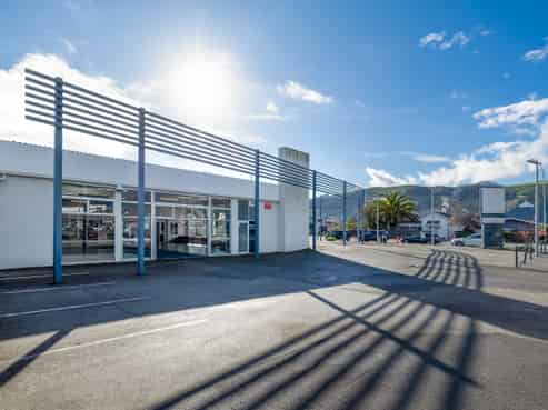 CBD Fringe Corner - Occupy, Invest or Redevelop