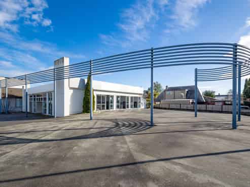 CBD Fringe Corner - Occupy, Invest or Redevelop