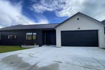 44 Ta Moko Drive, Gulf Harbour