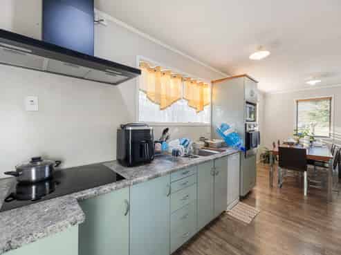 6 Denz Street, Maeroa