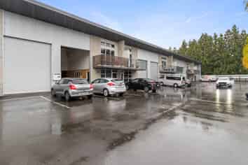 Live/Work Tenanted Investment