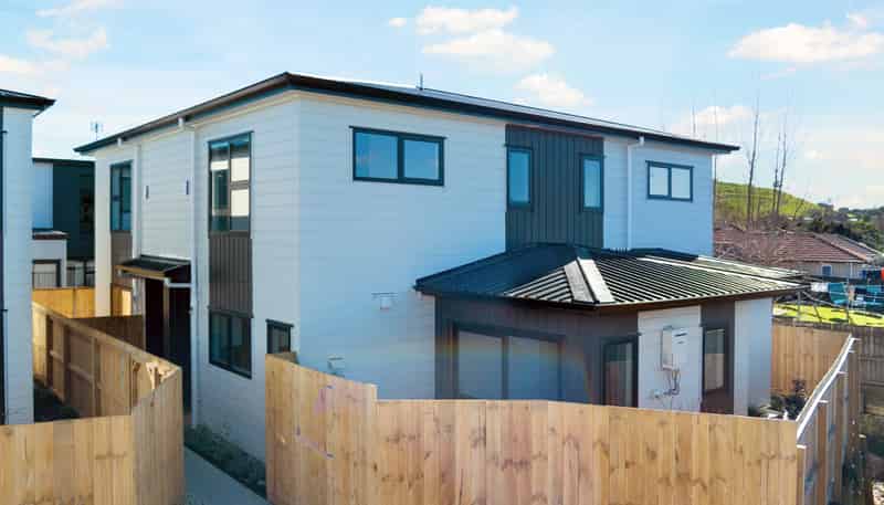 32 Tapuwae Way, Mangere Bridge