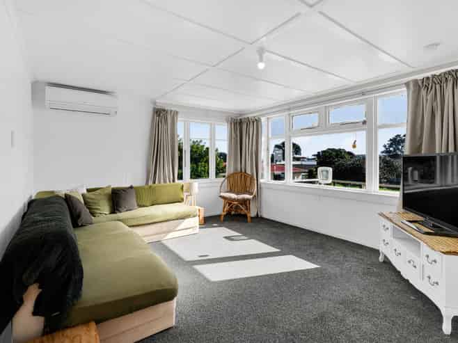 452 St Aubyn Street, Moturoa