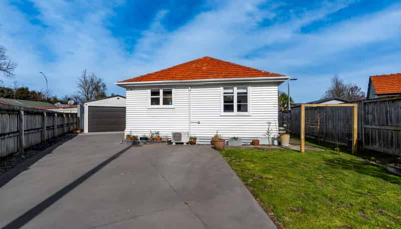 12 Cussen Street, Chartwell