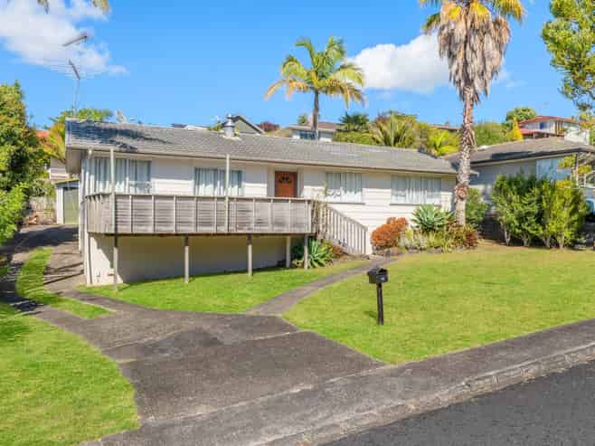 14 Gerontius Glade, Torbay