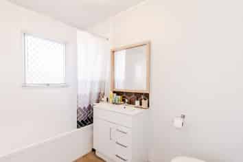 3/59 Lanark Crescent, Tamatea