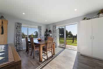 43 Carrs Road, Urenui